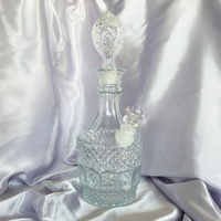 8.5" tall vintage decanter style borosilicate bong with mouthpiece stopper bliss shop chicago