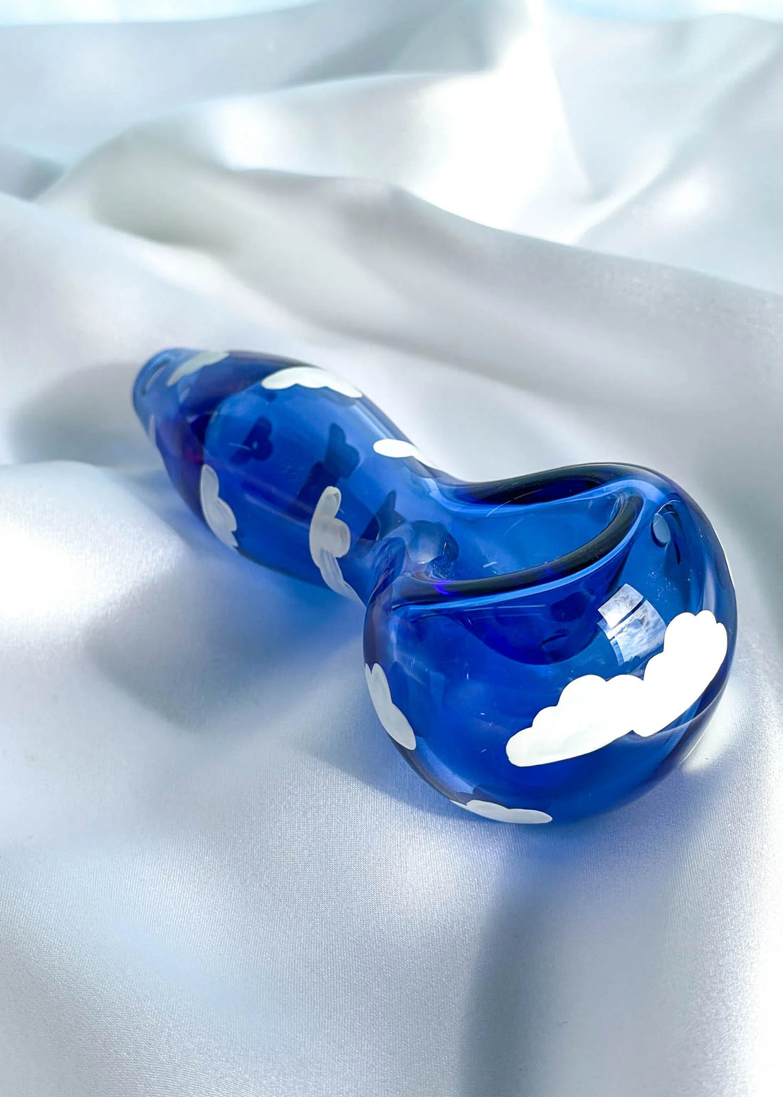 Handpainted Cloud Hand Pipe