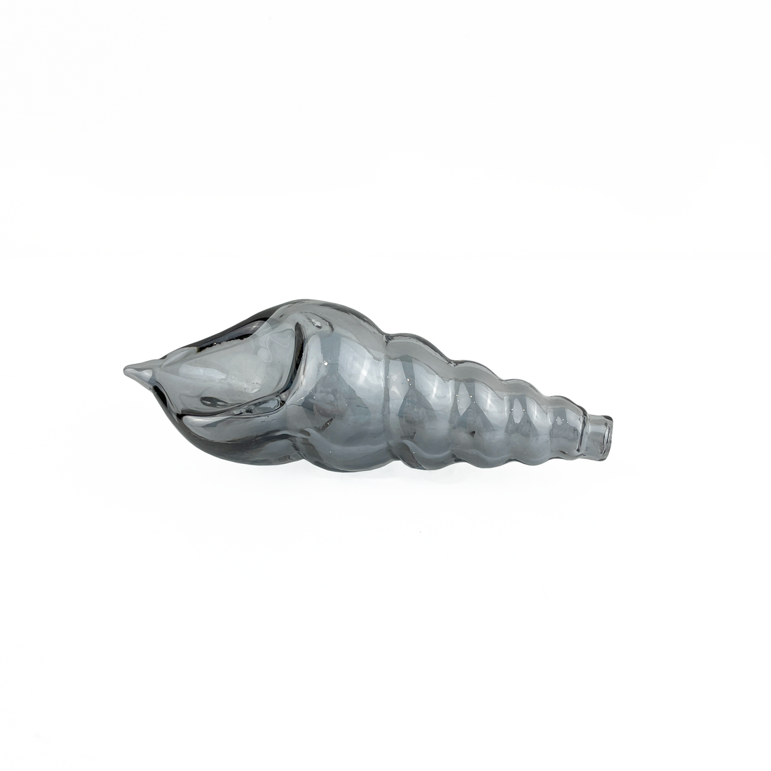 4.5" gray seashell hand pipe bliss shop chicago