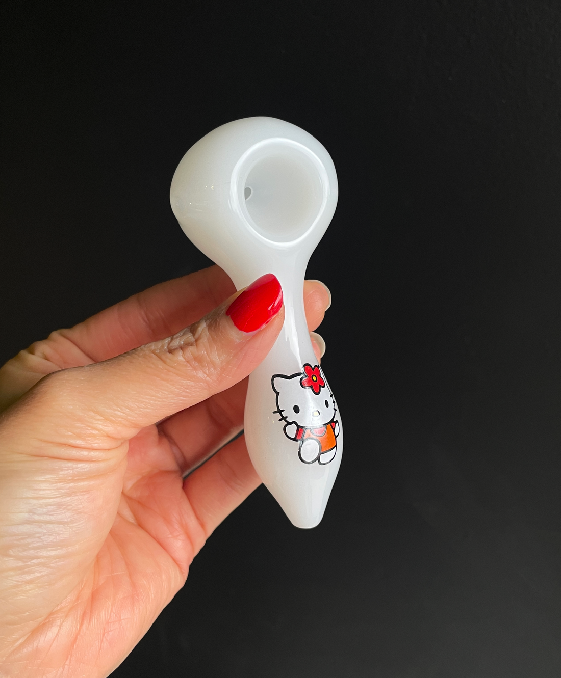 4 inch white spoon pipe with hello kitty decal bliss shop chicago