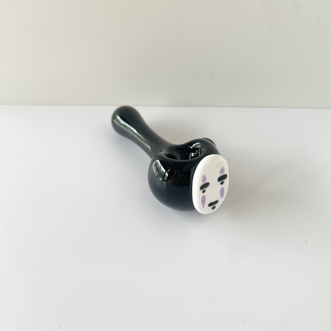 3.5 inch sugarmattys black spoon hand pipe with spirited away no face design bliss shop chicago